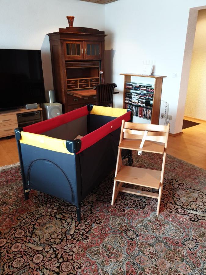 Wohnung Fuer 4 Personen, 2 Schlafzimmer, 2 Parkplaetze, Wlan Konstanz Kültér fotó