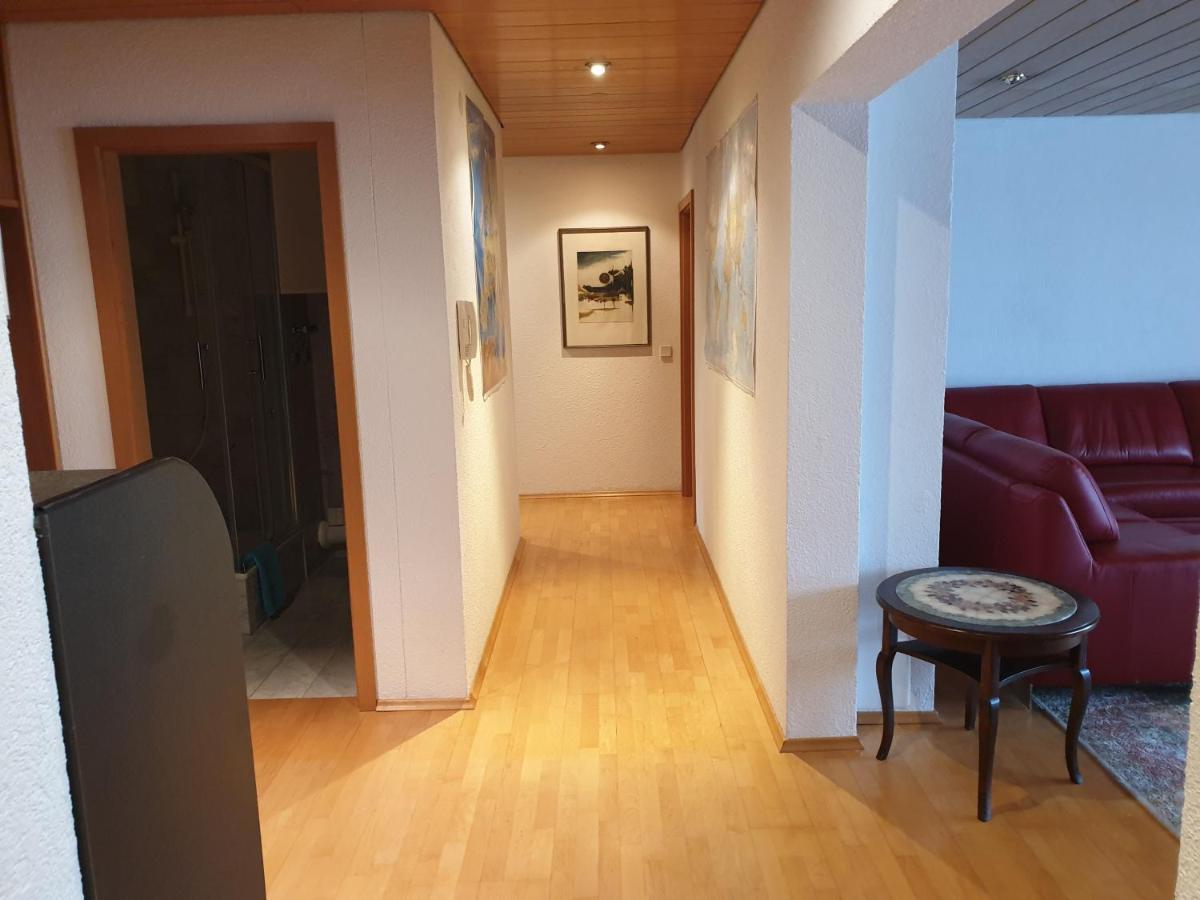 Wohnung Fuer 4 Personen, 2 Schlafzimmer, 2 Parkplaetze, Wlan Konstanz Kültér fotó