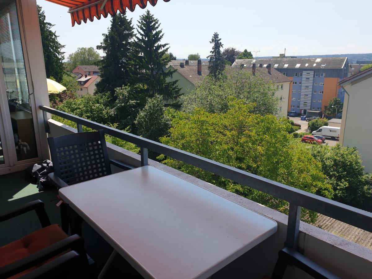 Wohnung Fuer 4 Personen, 2 Schlafzimmer, 2 Parkplaetze, Wlan Konstanz Kültér fotó